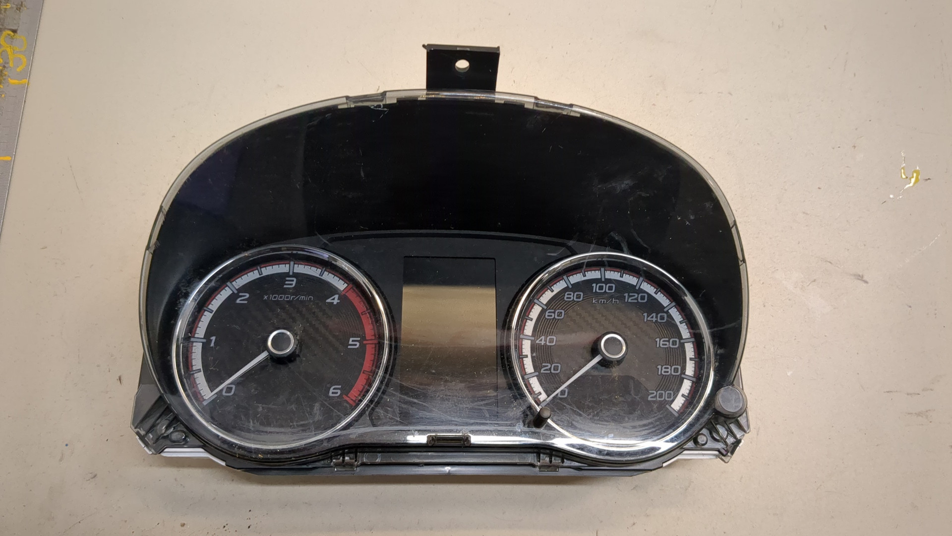 Панель приборов