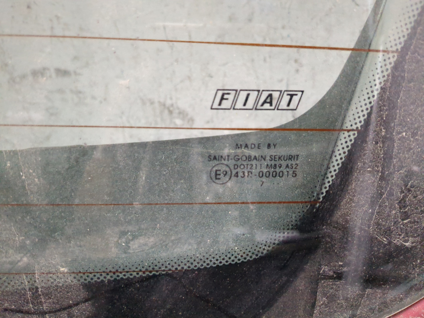 Дверь багажника