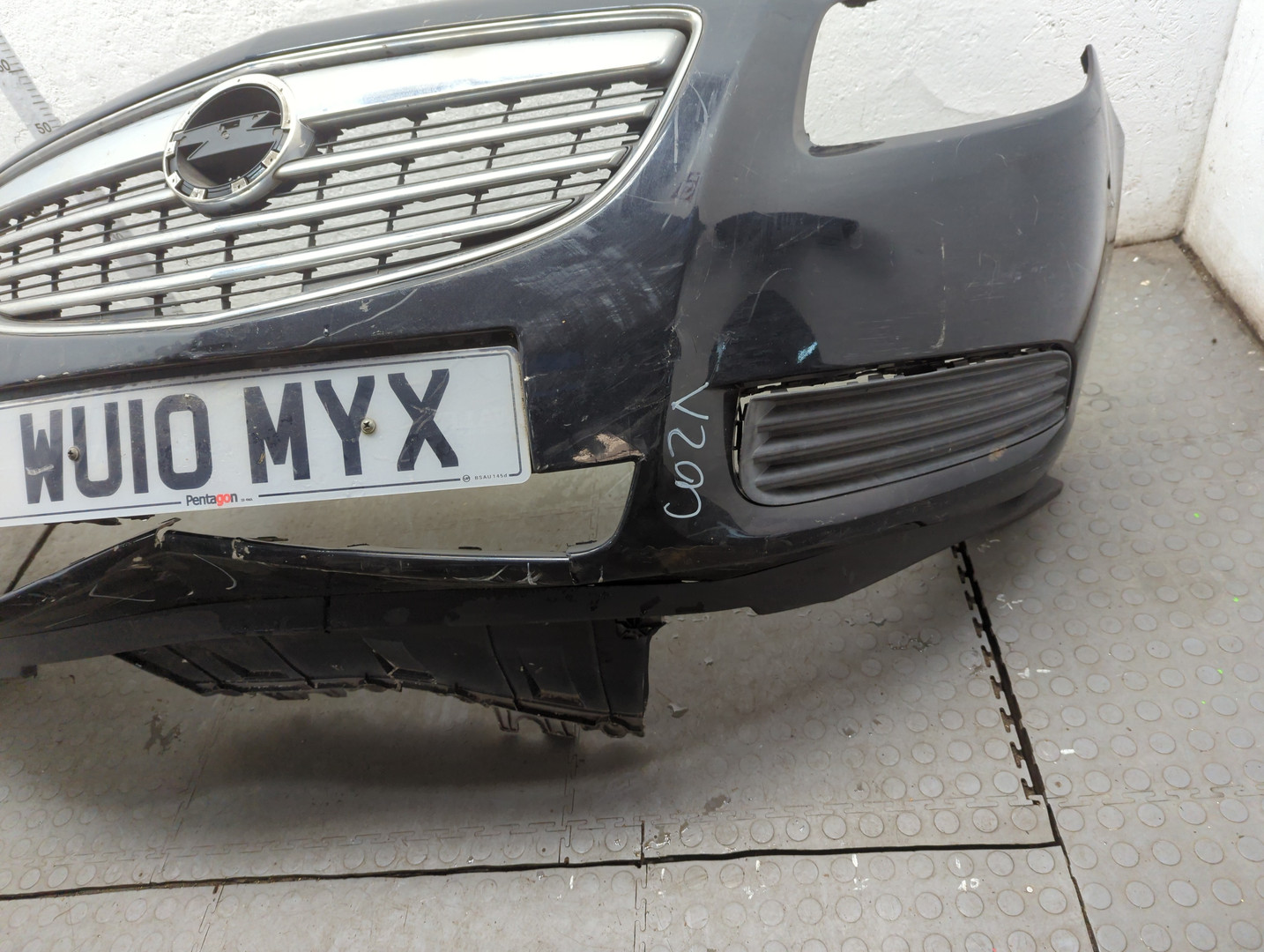 Бампер передний