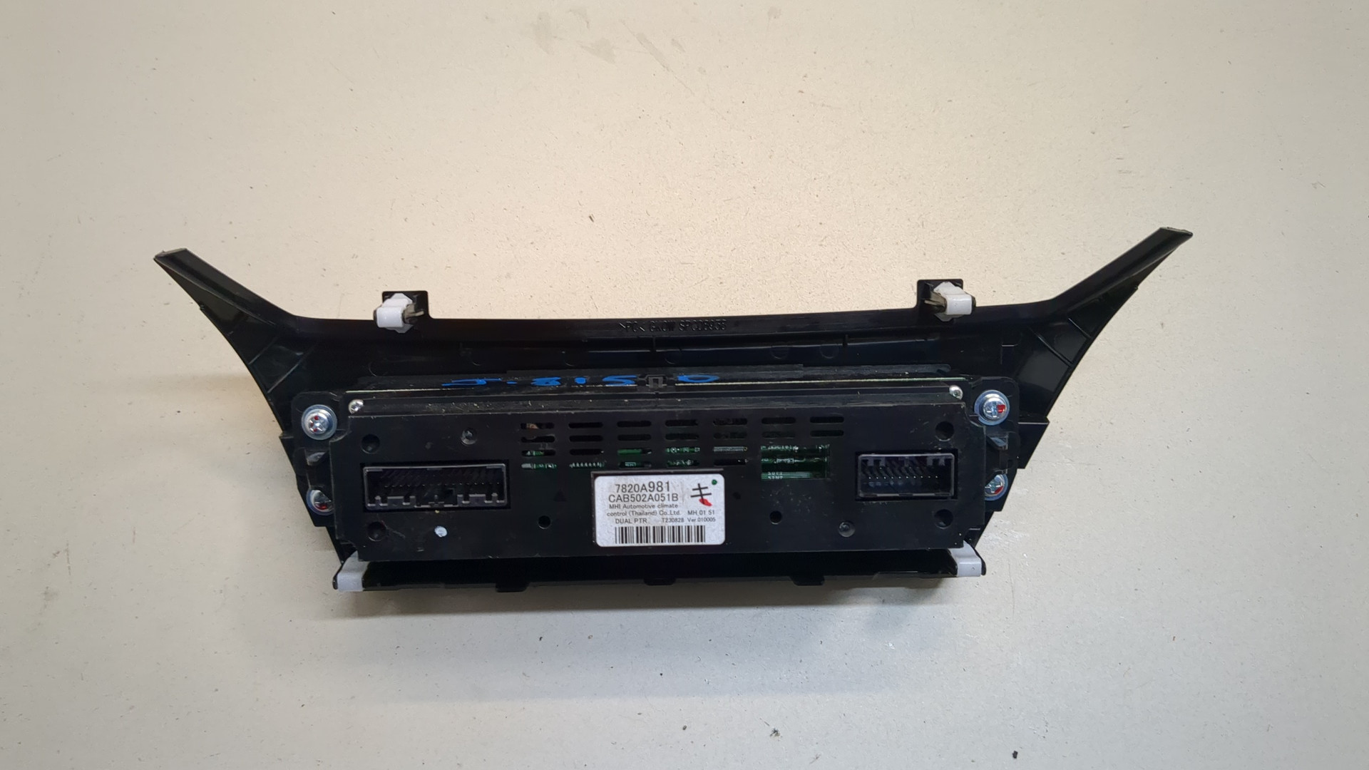 Переключатель отопителя