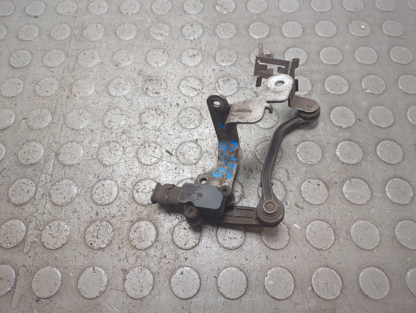 Датчик регулировки дорож. просвета