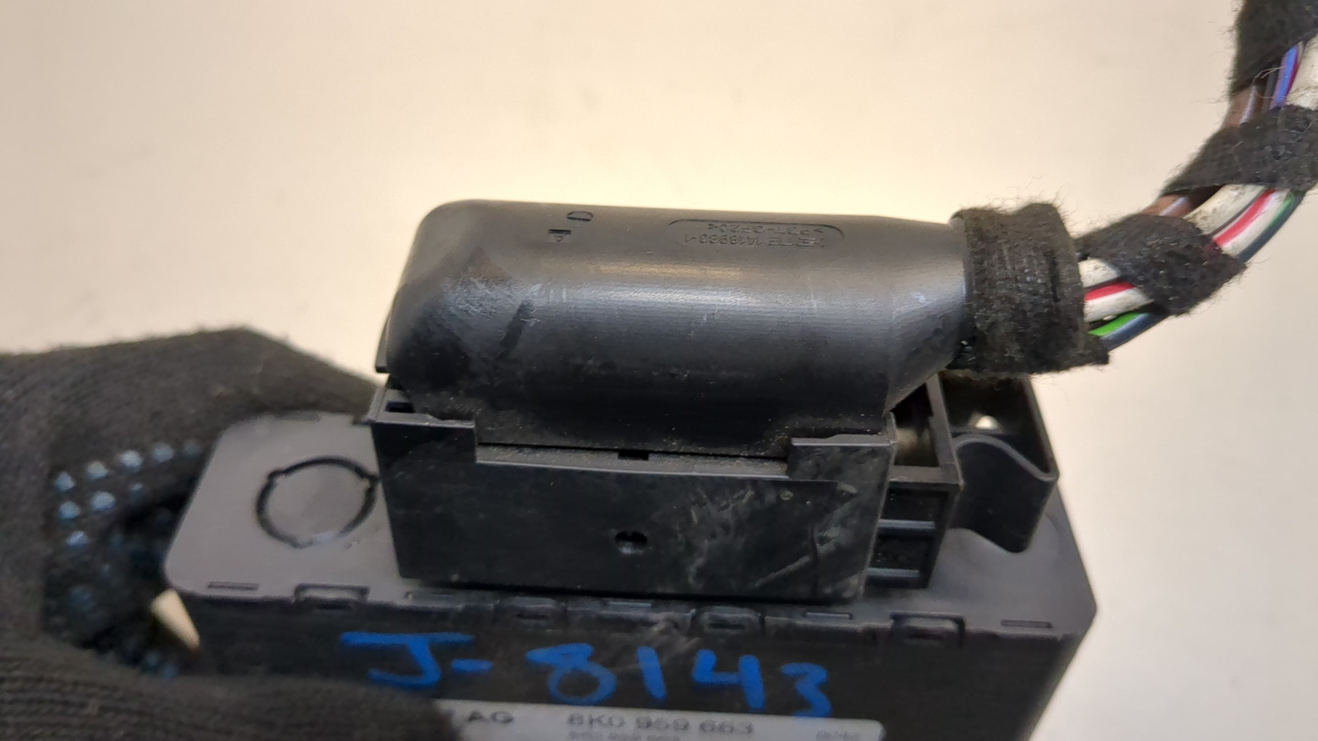 Преобразователь напряжения (адаптер)