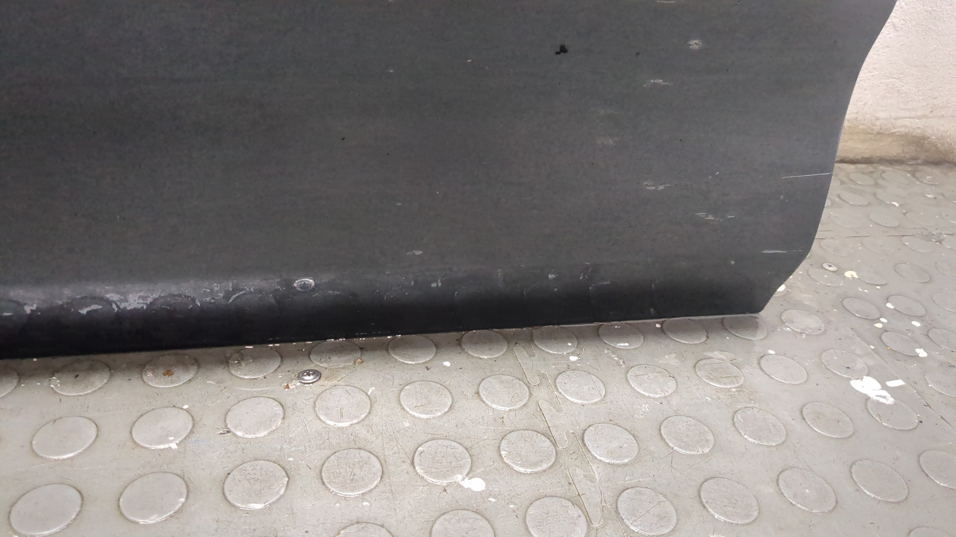 Дверь передняя левая