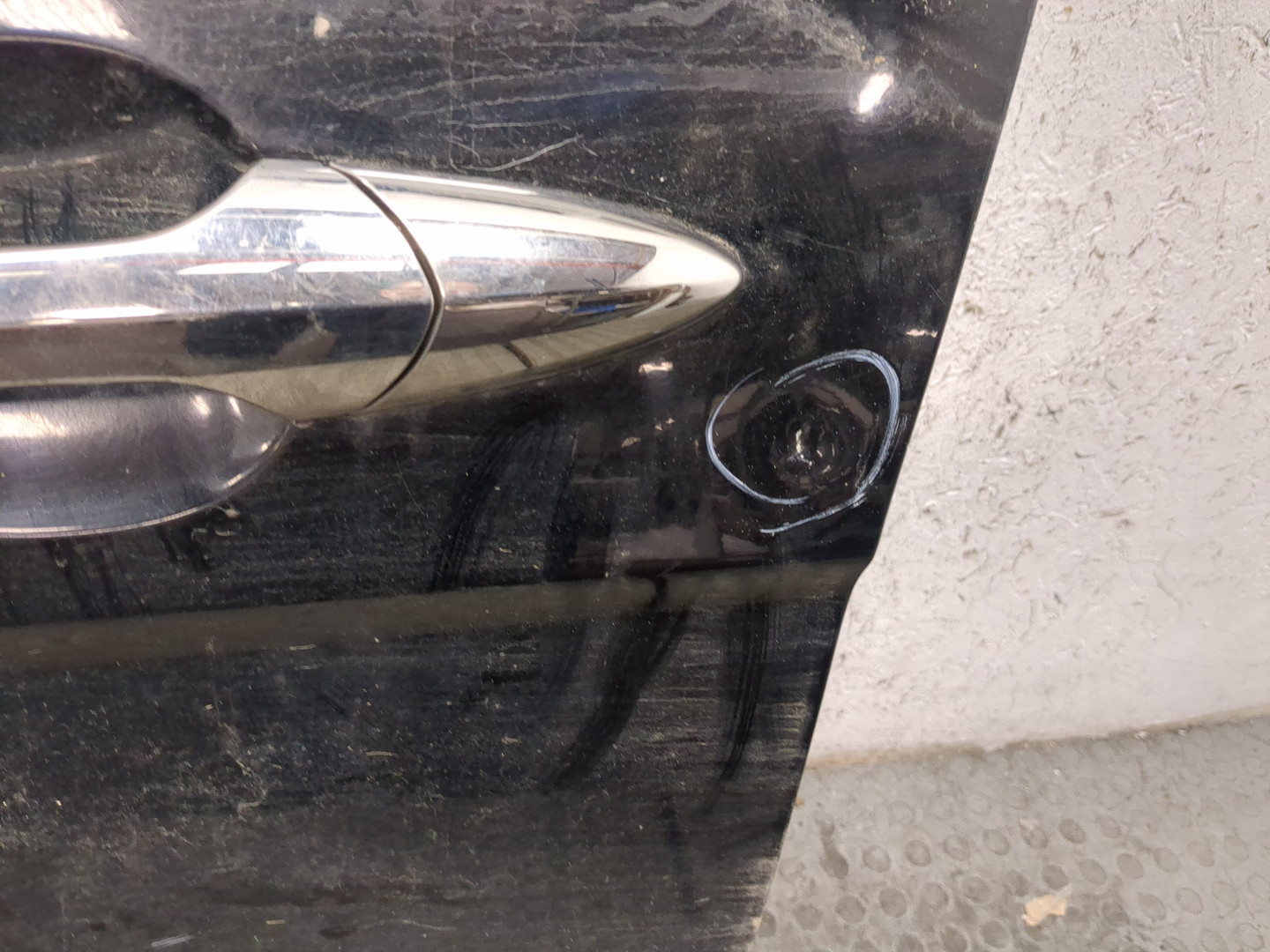 Дверь передняя левая