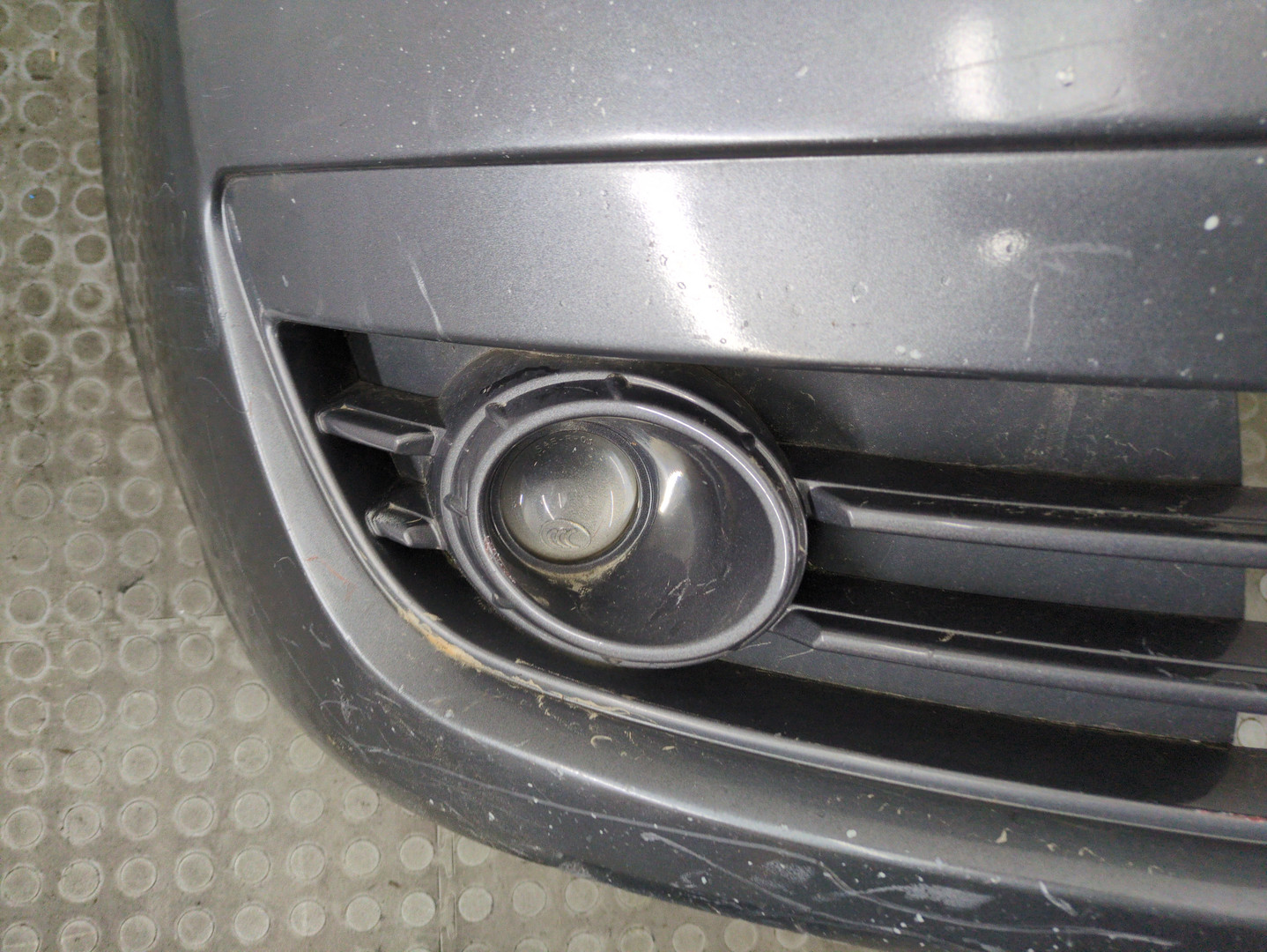 Бампер передний