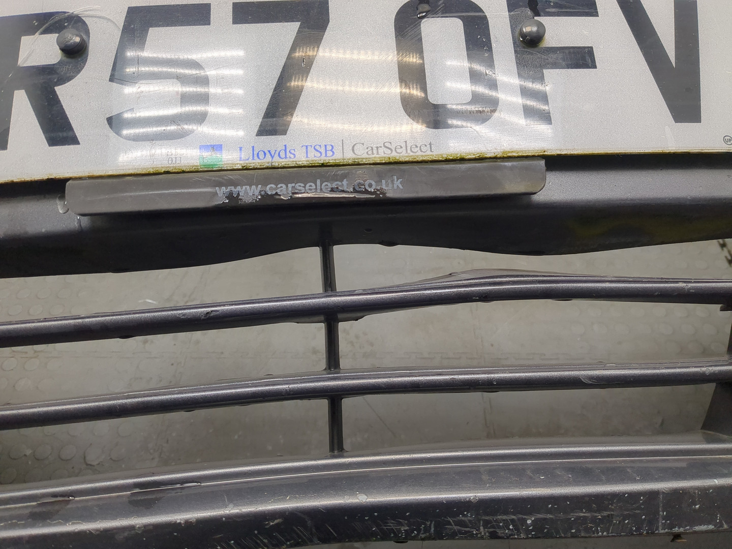 Бампер передний