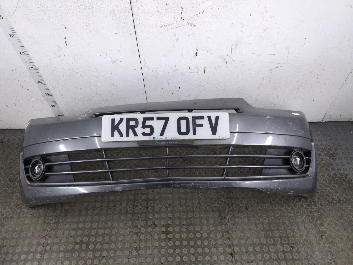 Бампер передний