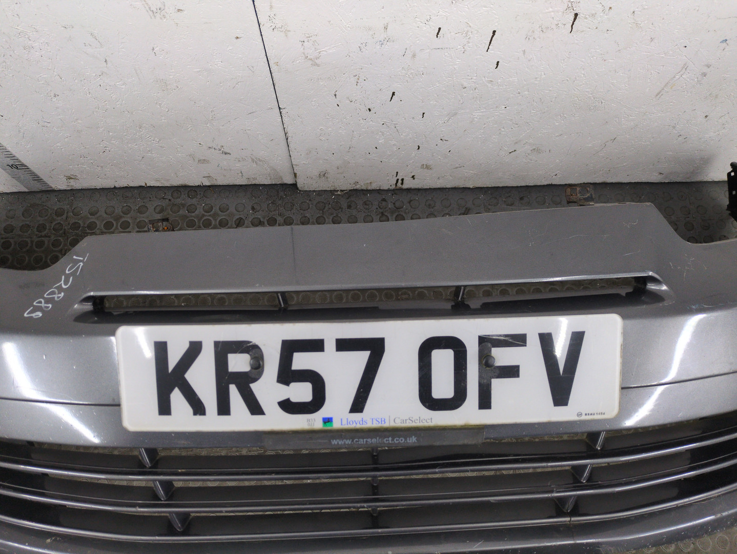 Бампер передний