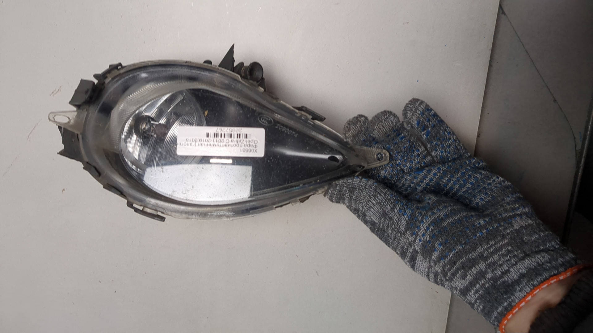 Фара противотуманная правая