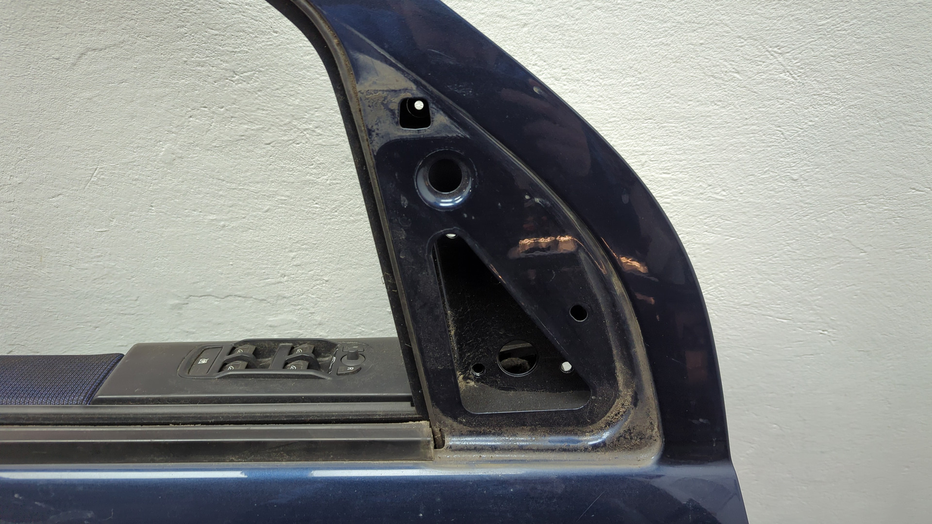 Дверь передняя правая