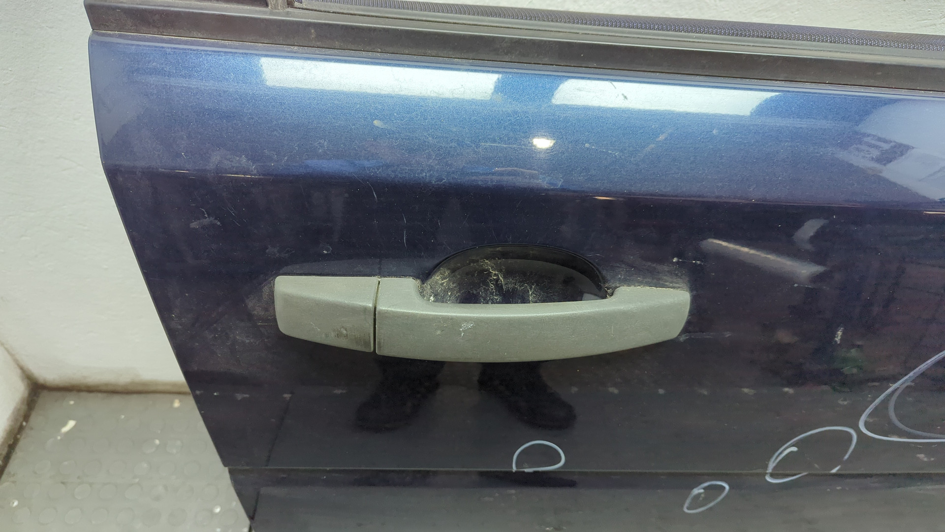 Дверь передняя правая