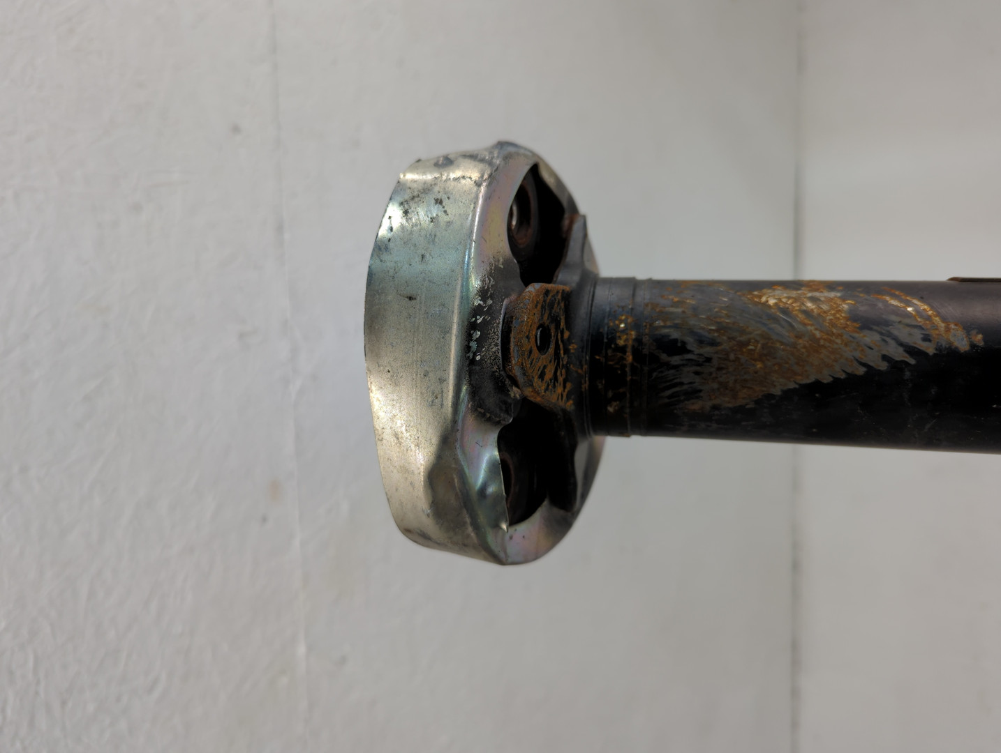 Вал карданный задний