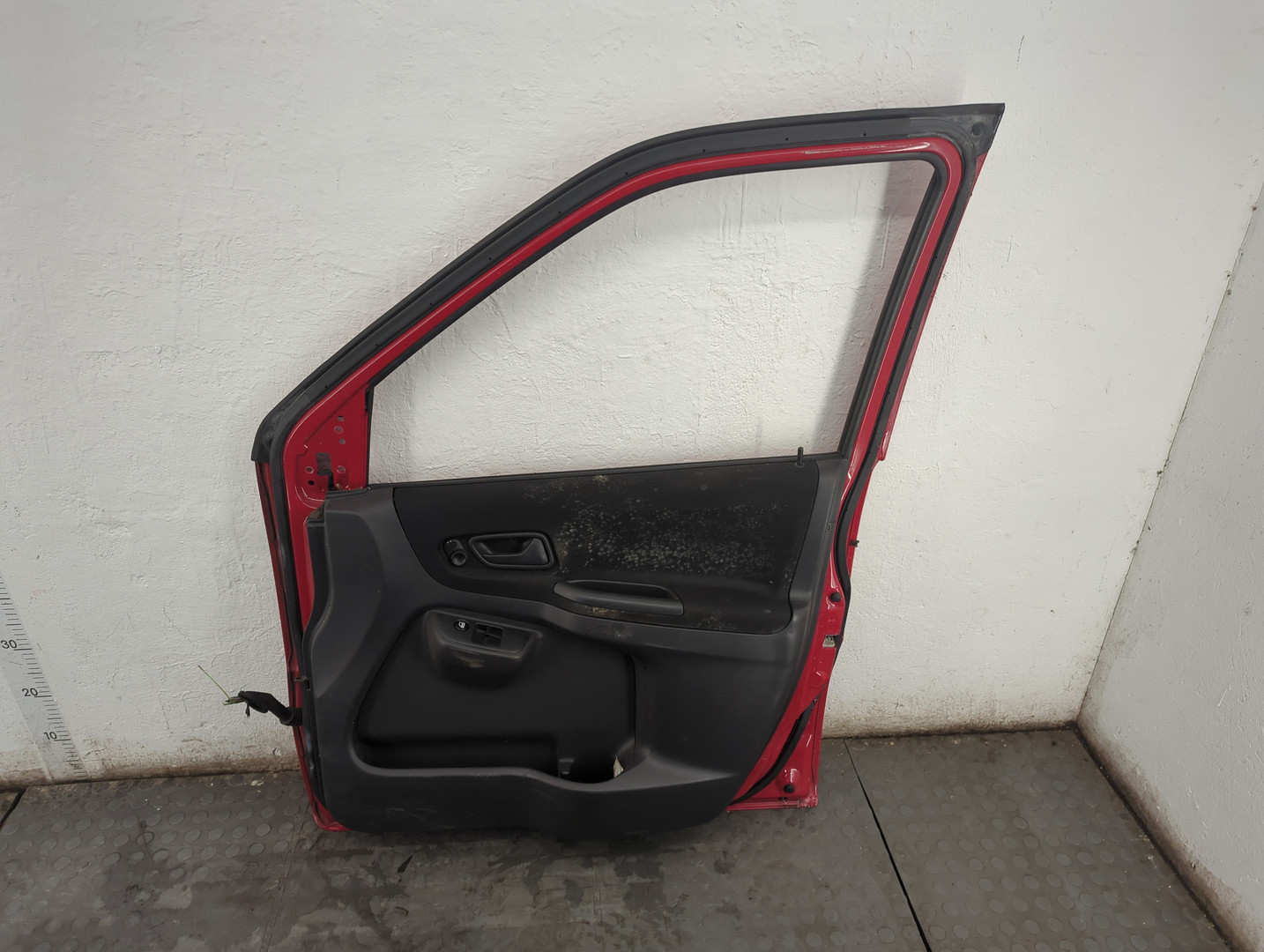 Дверь передняя правая