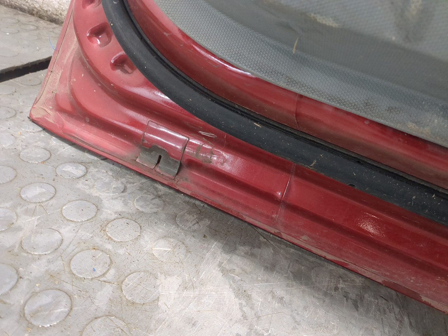 Дверь передняя правая