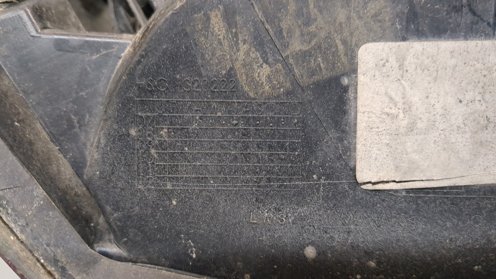 Фонарь задний правый