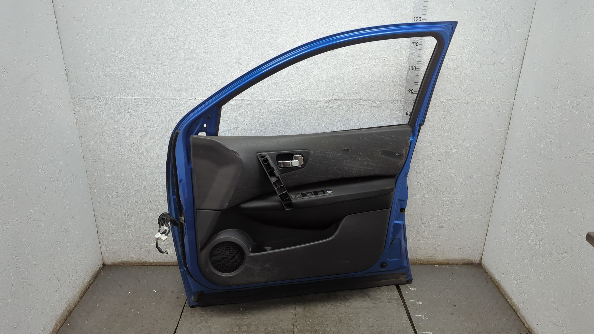 Дверь передняя правая