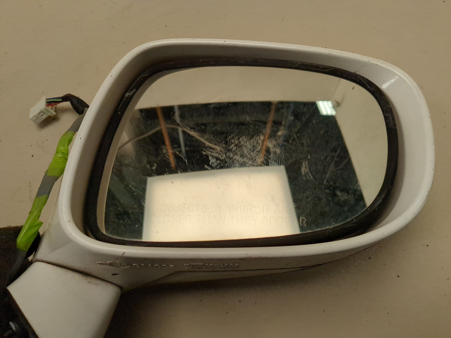 Зеркало правое электрическое