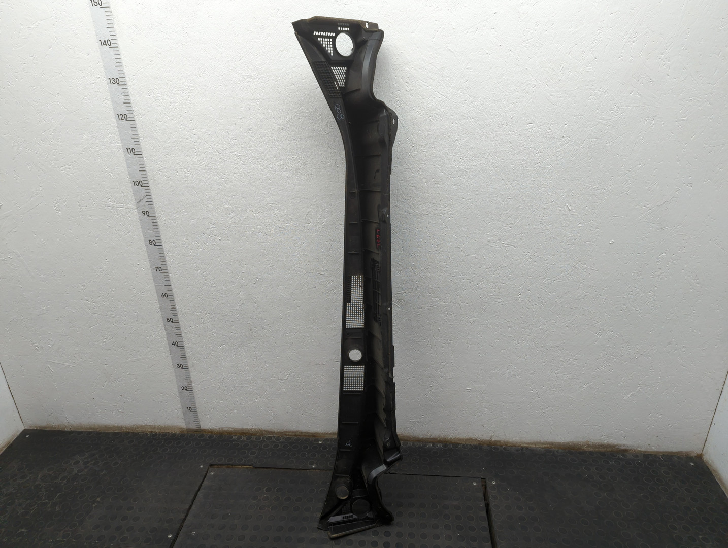 Решетка стеклоочистителей (Жабо)