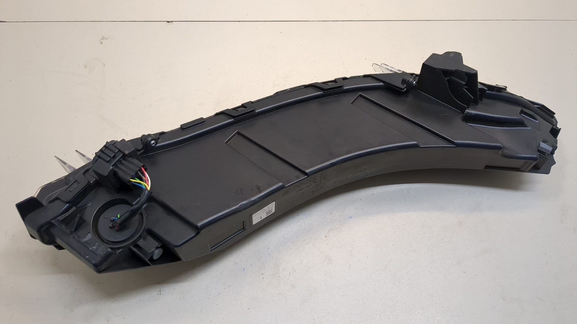 Фара дневного света левая (ходовые огни)