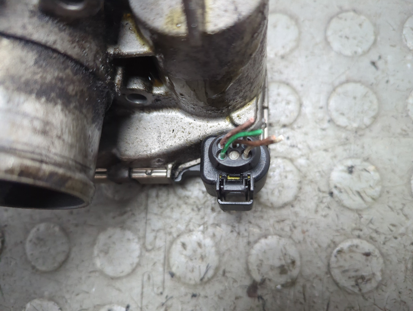 Заслонка дроссельная электрическая