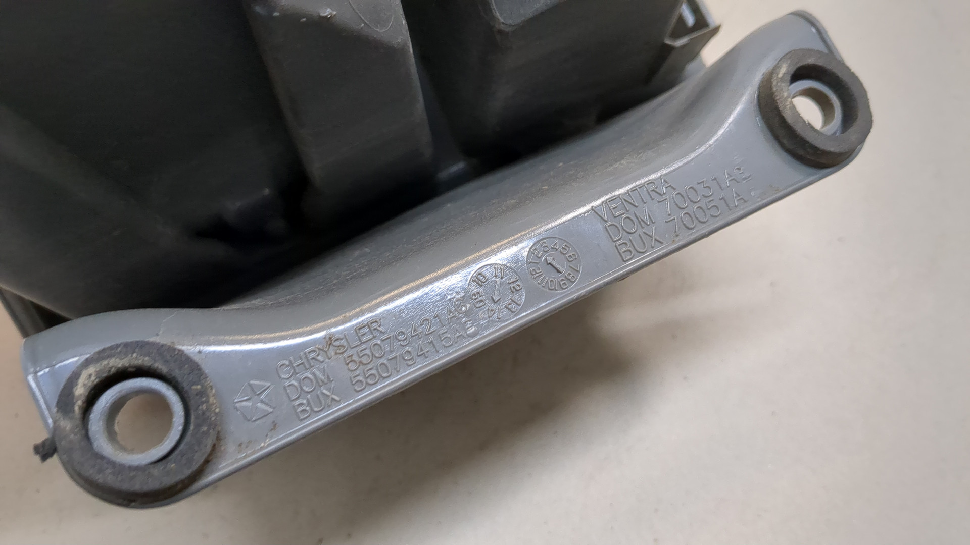 Фонарь задний левый