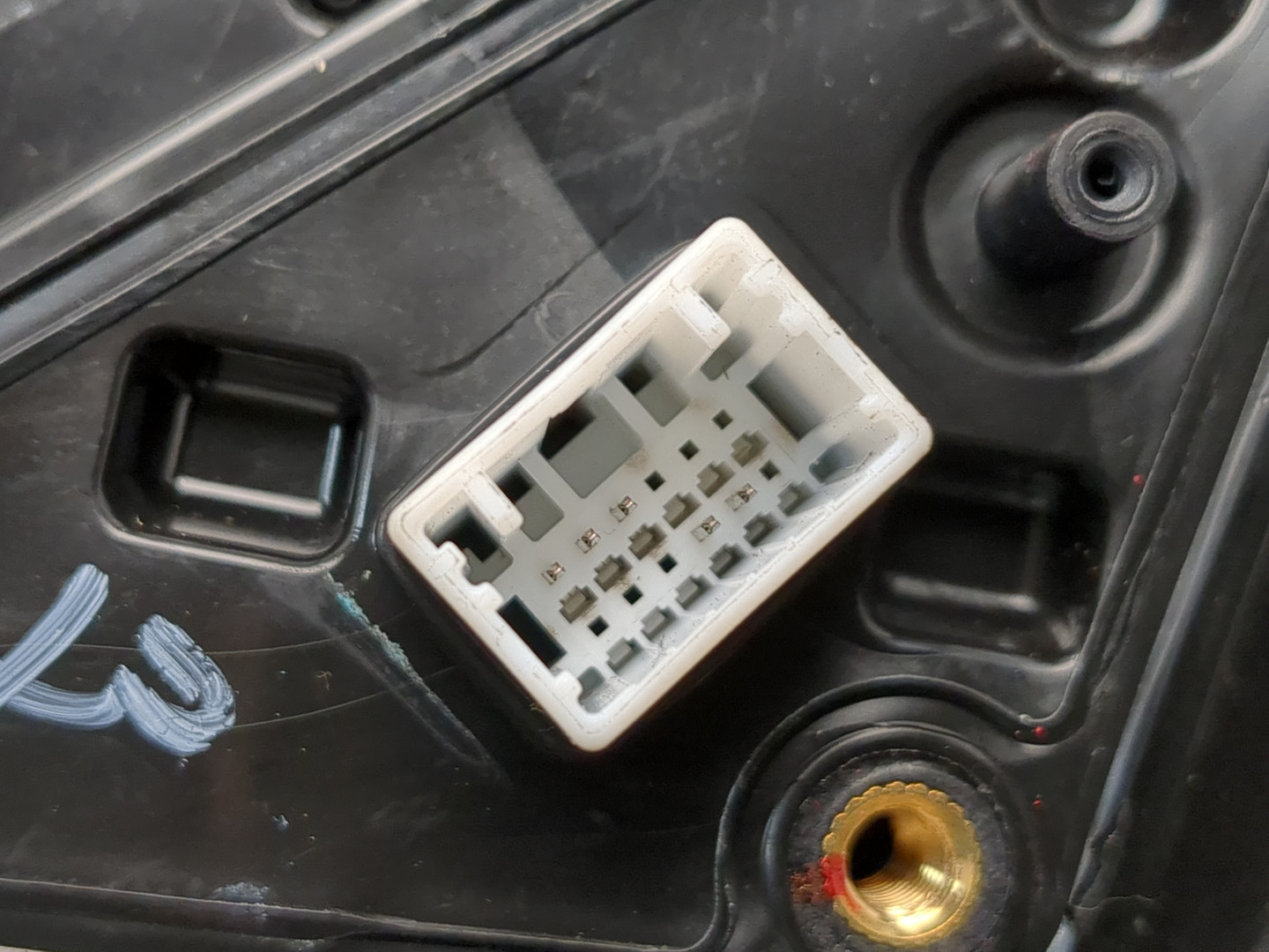 Зеркало правое электрическое