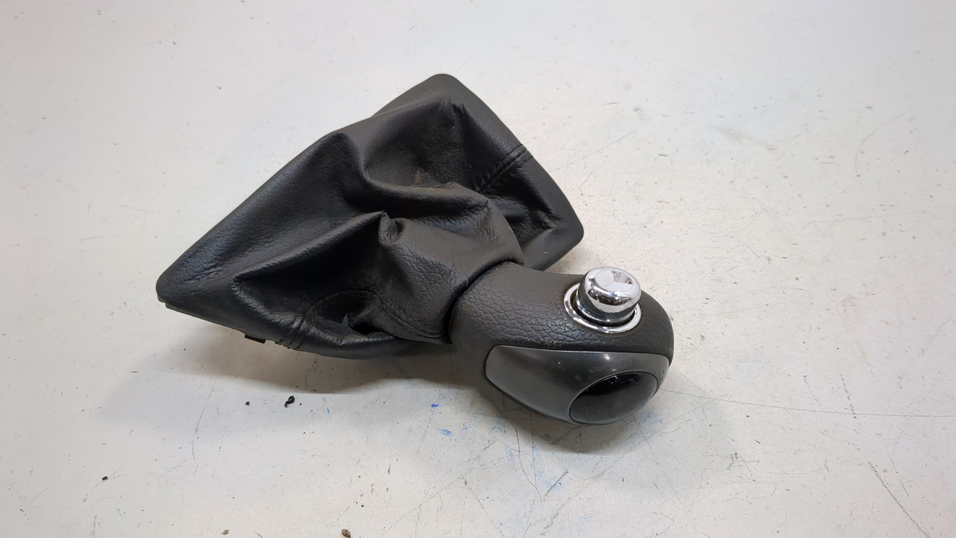 Рукоятка рычага КПП