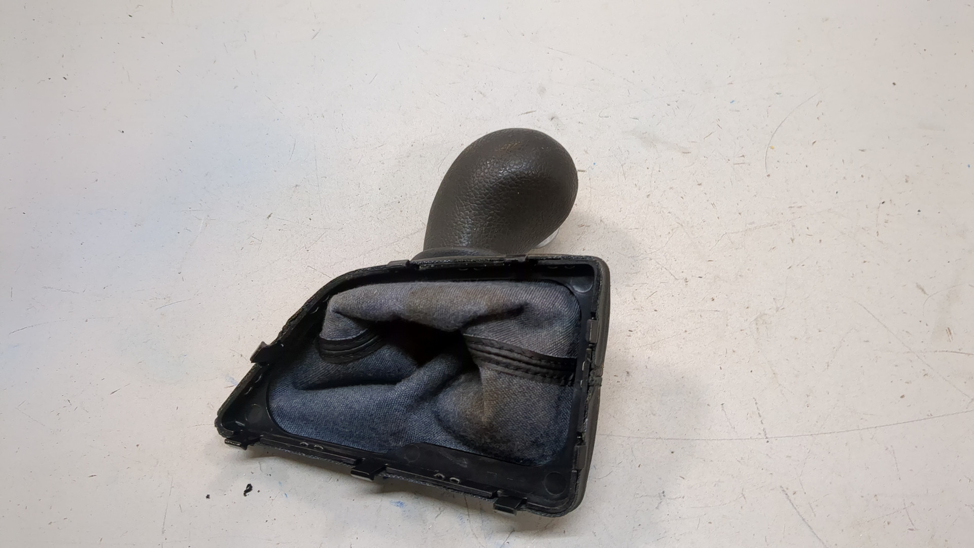 Рукоятка рычага КПП