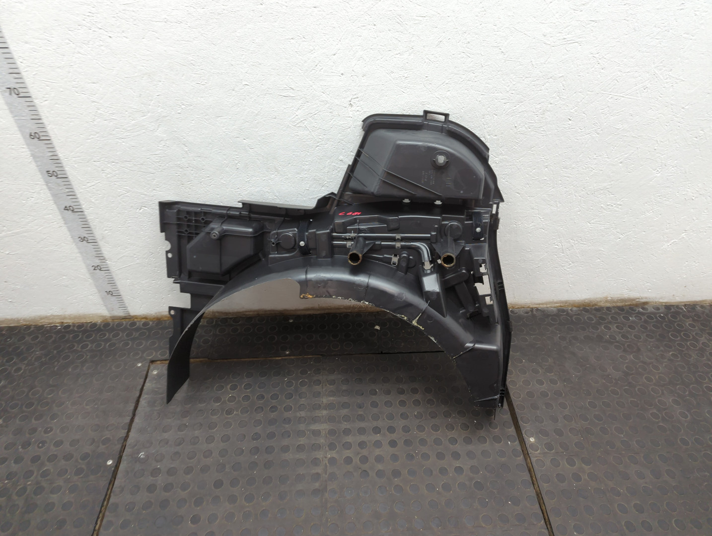 Обшивка багажника