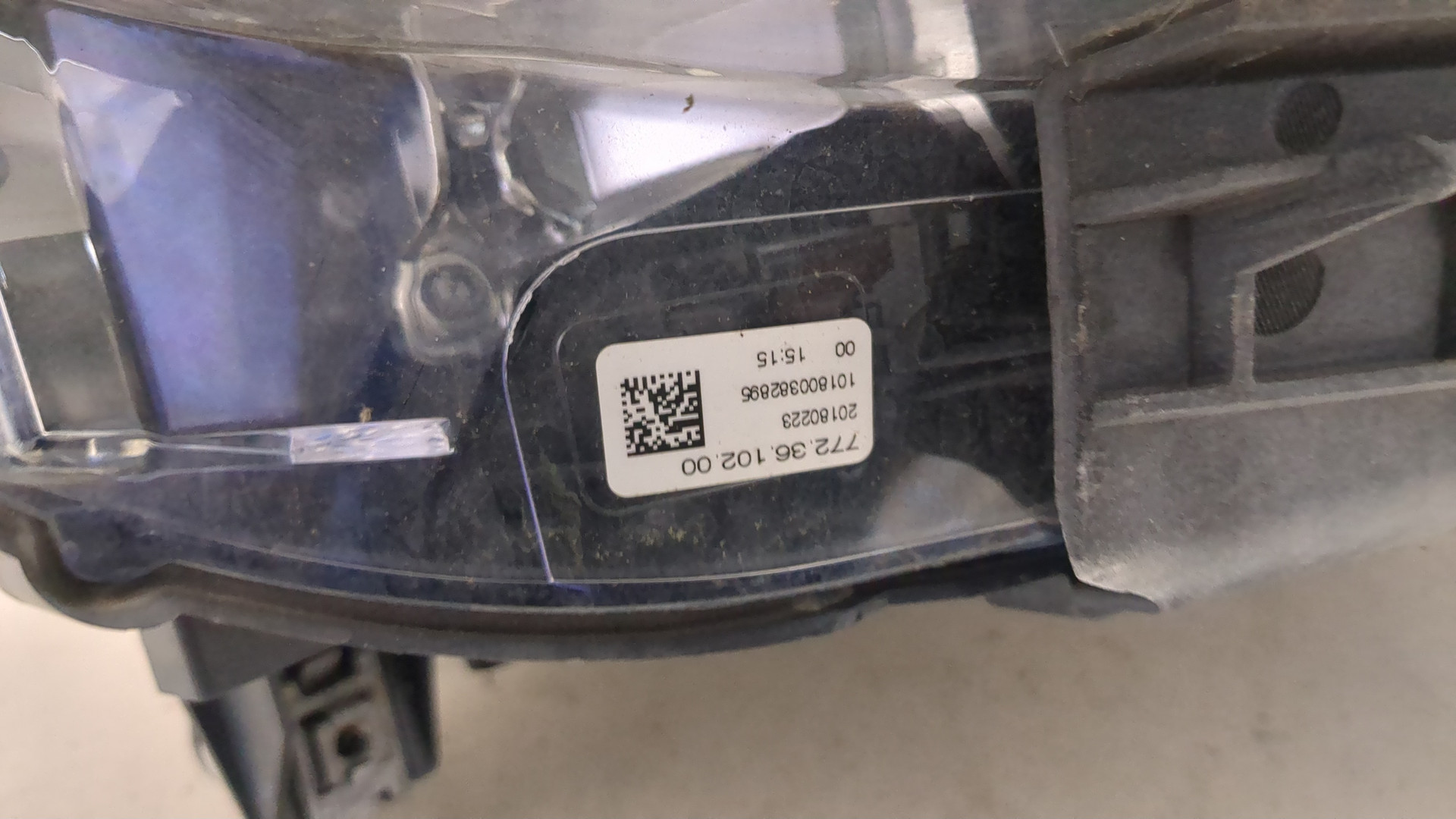 Фара правая