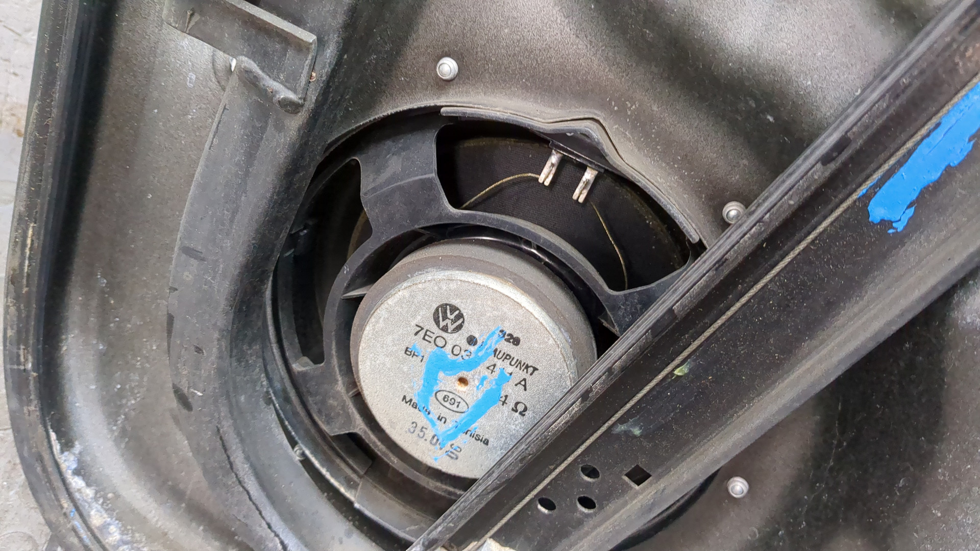 Стеклоподъемник электр. передний левый