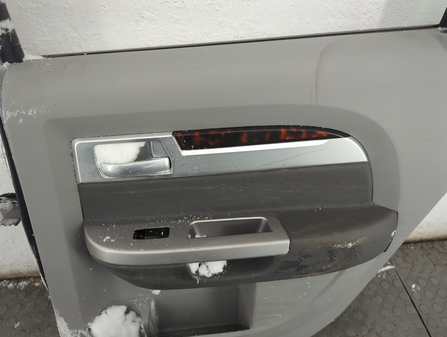 Дверь задняя правая