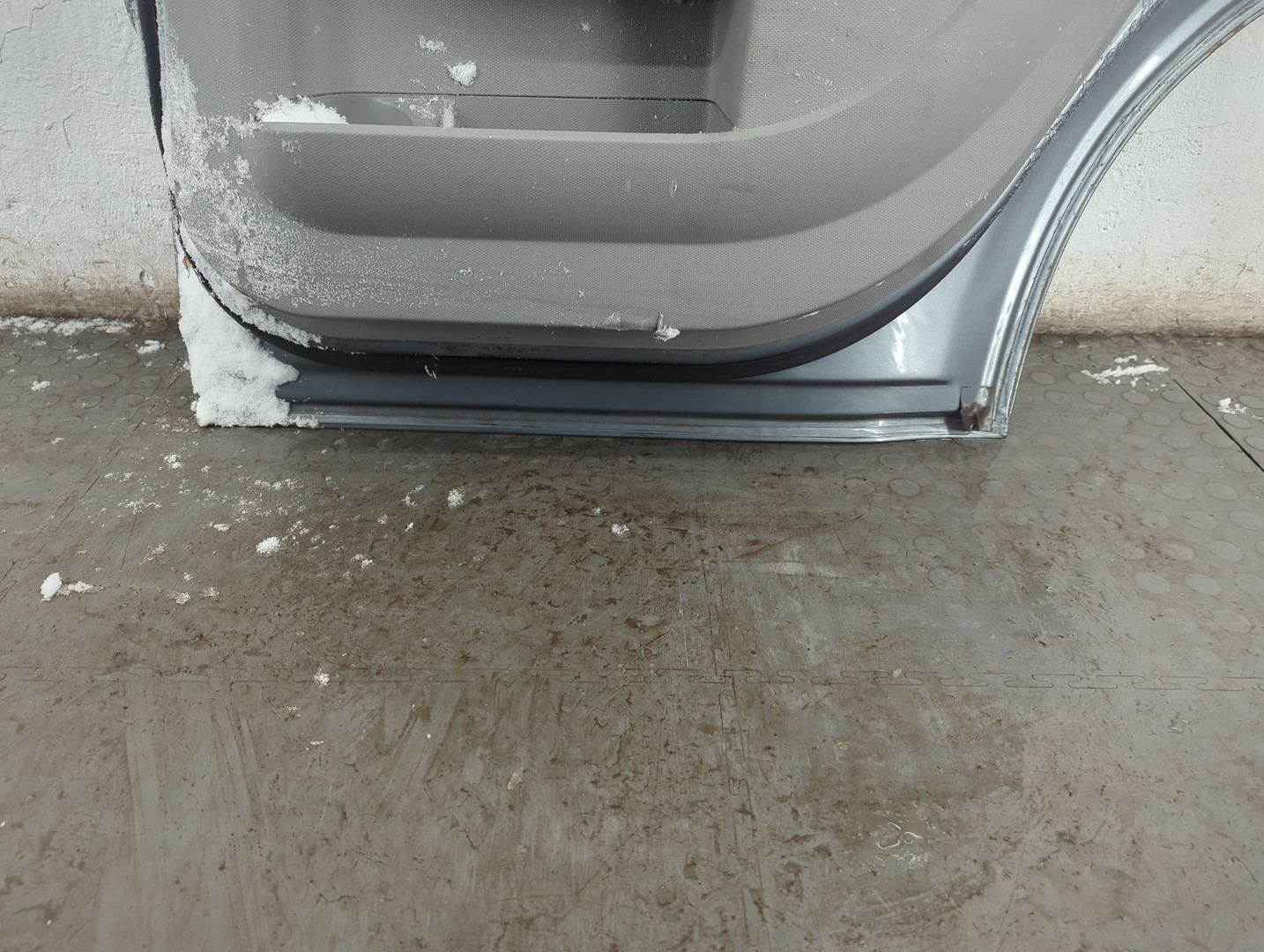 Дверь задняя правая