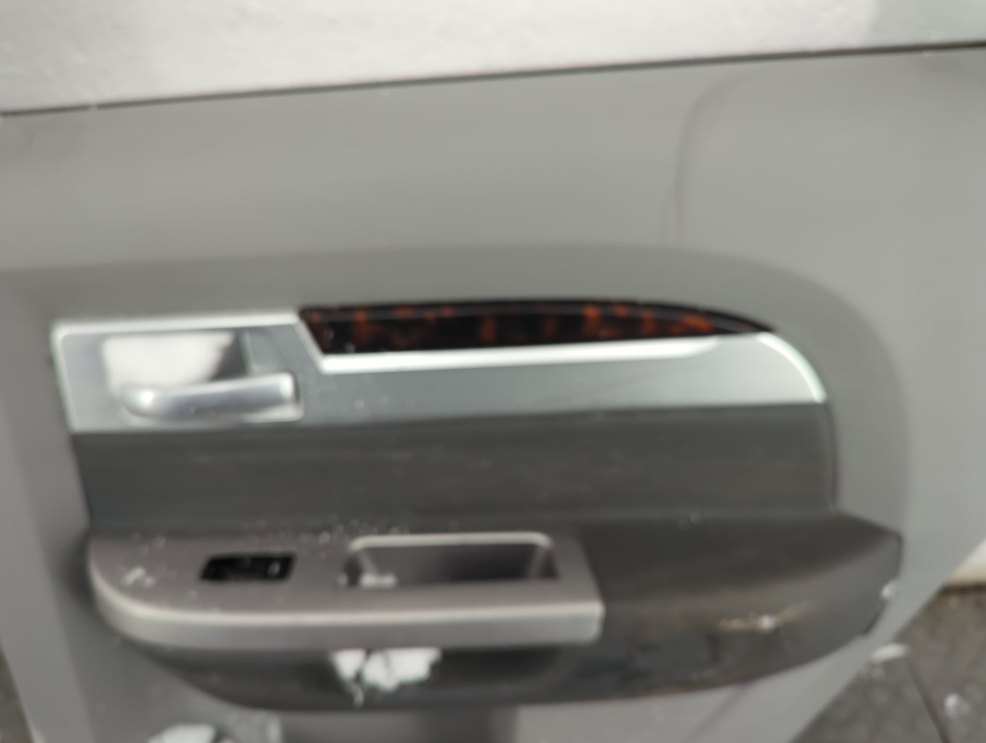 Дверь задняя правая