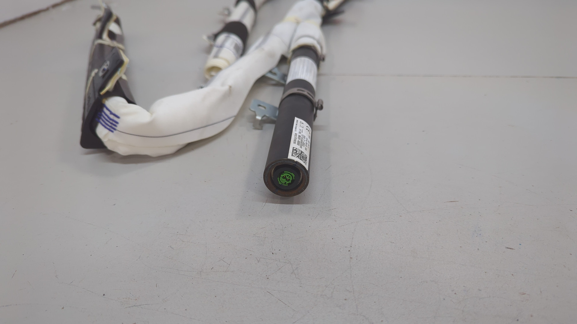 Подушка безопасности боковая (шторка)