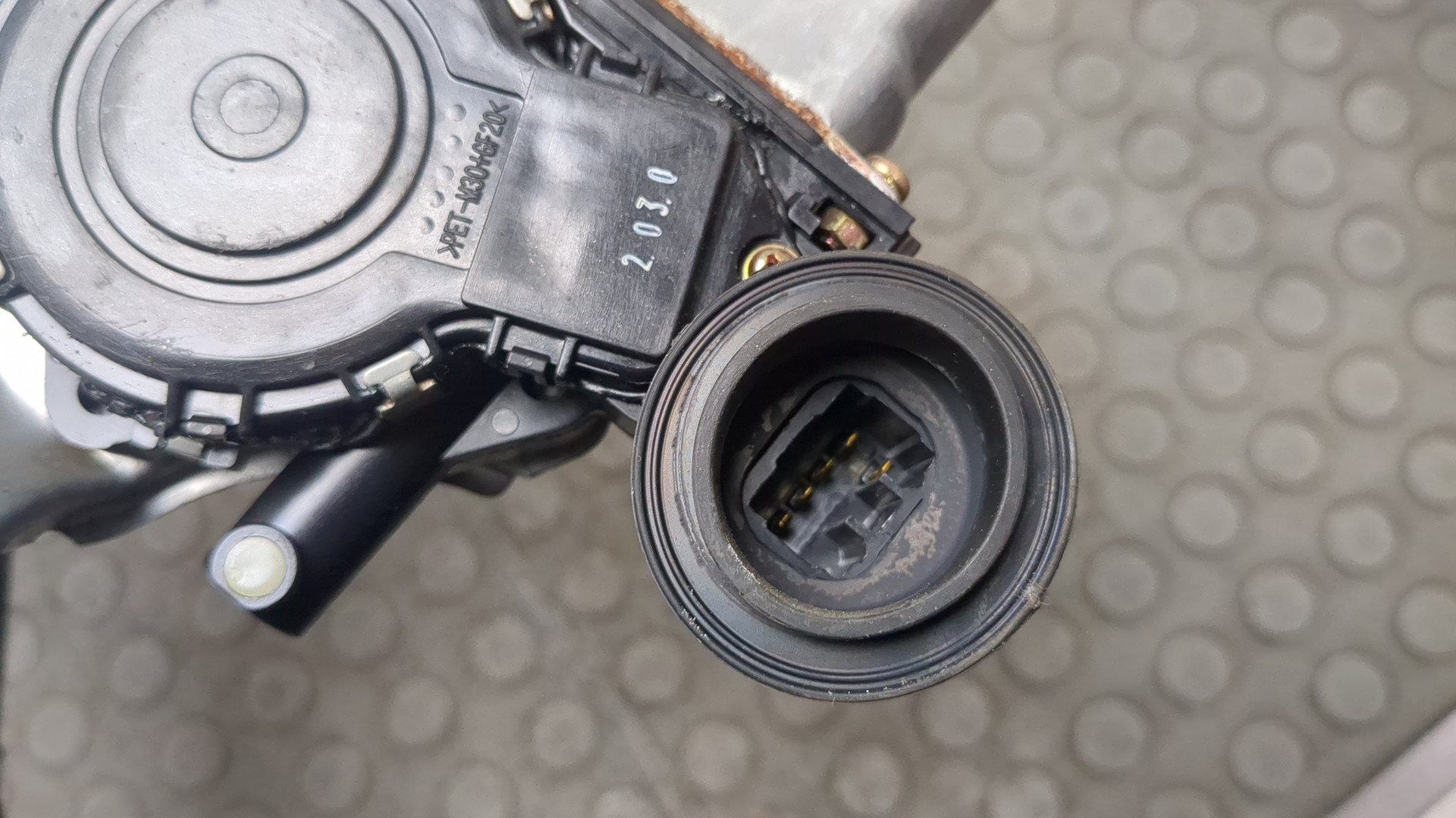 Стеклоподъемник электр. передний левый