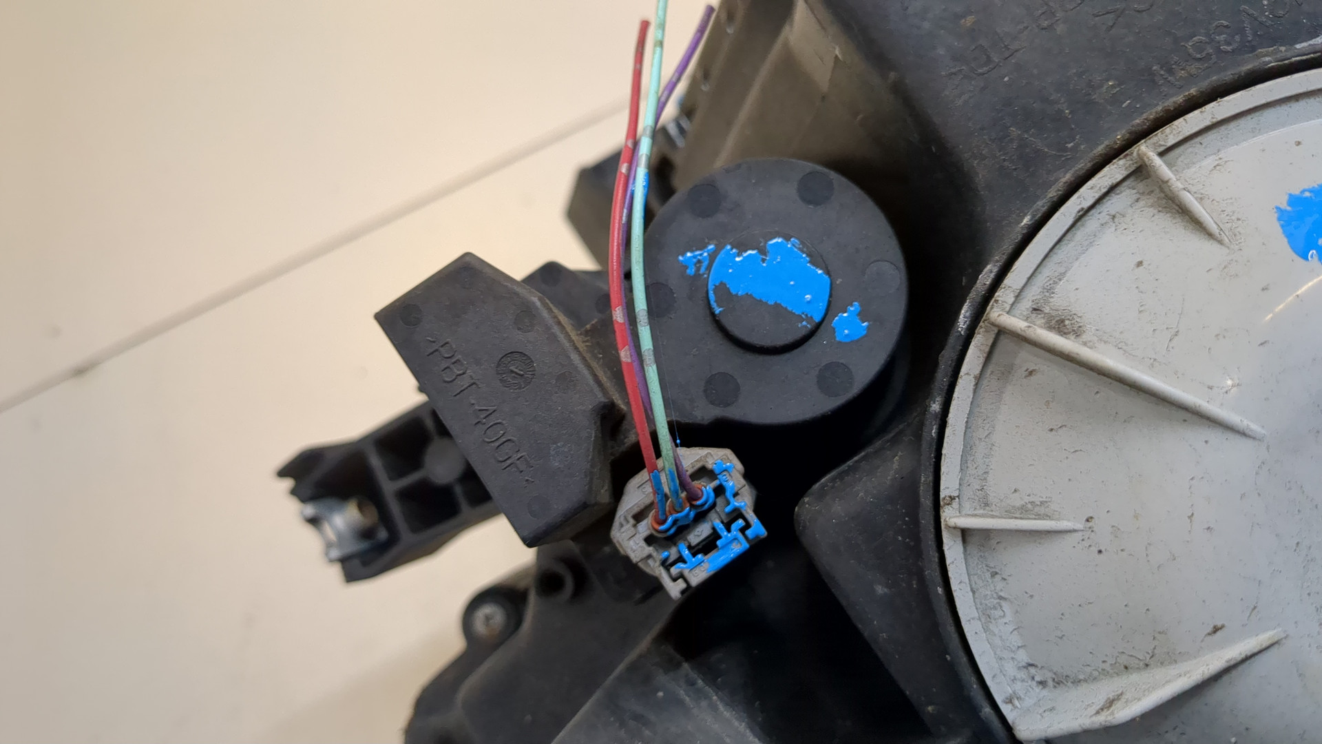 Фара правая