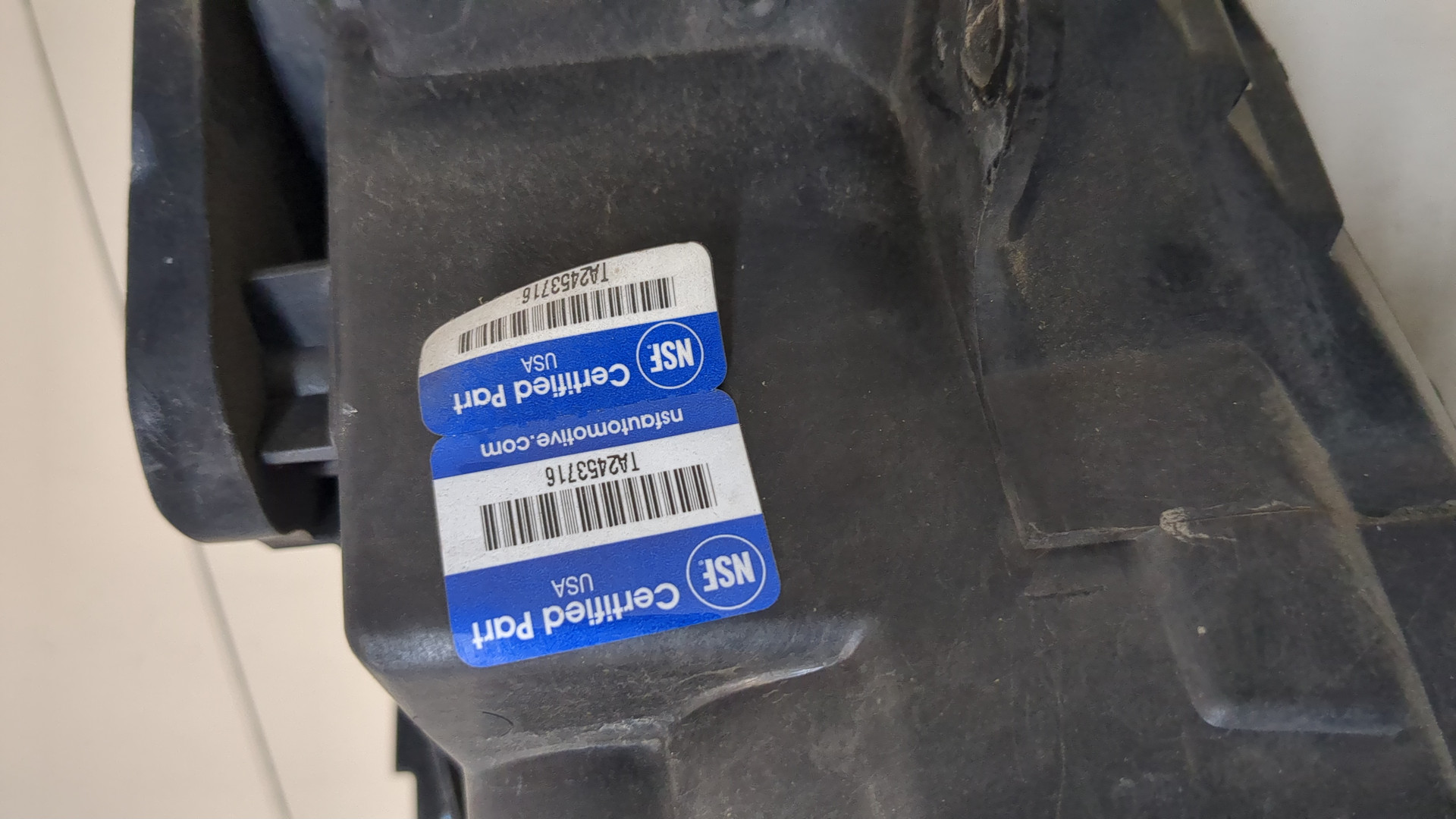 Фара правая