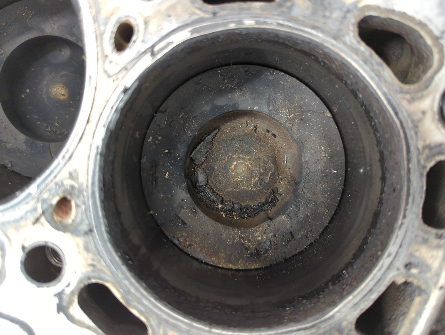 Блок двигателя