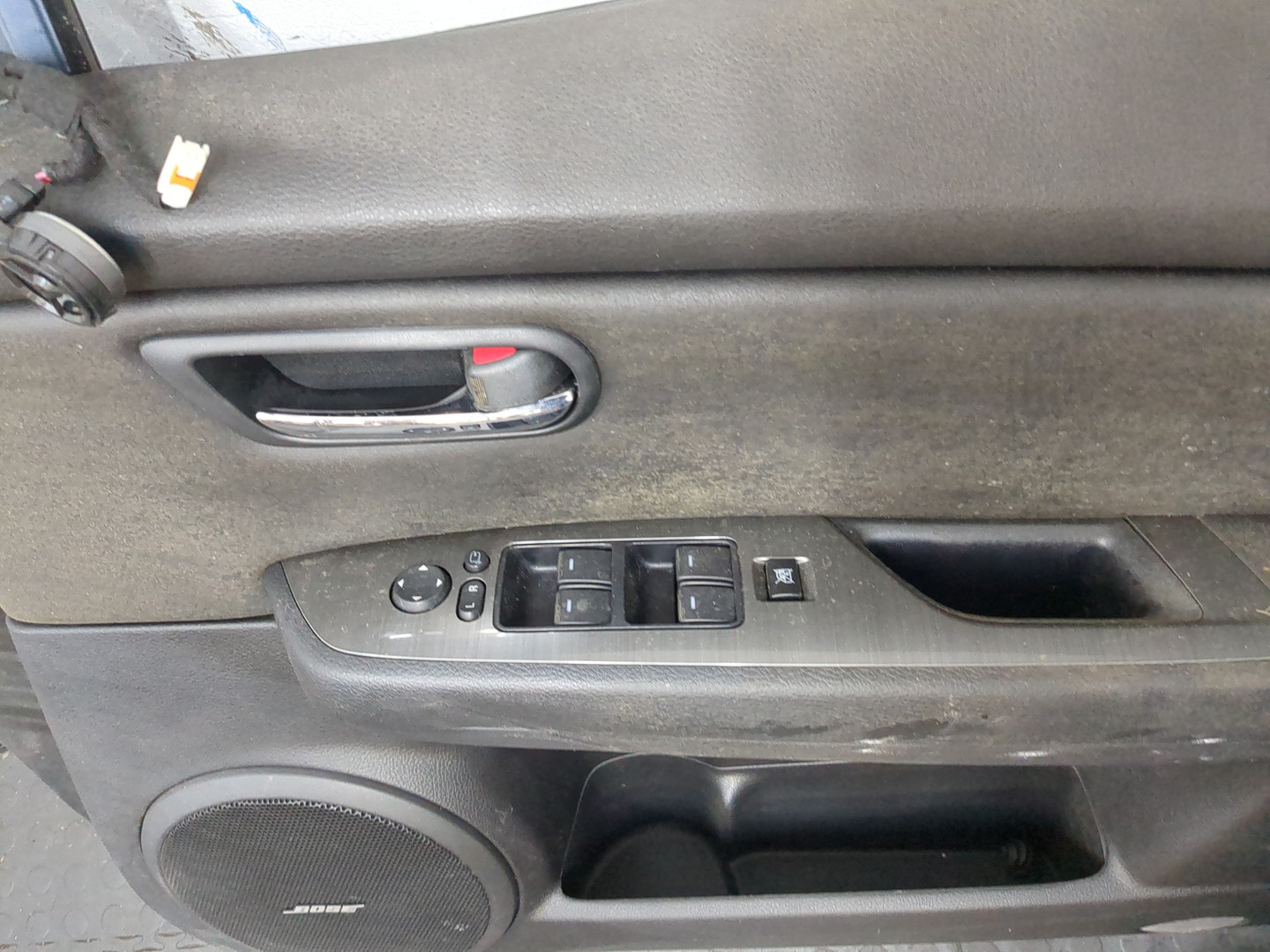 Дверь передняя правая