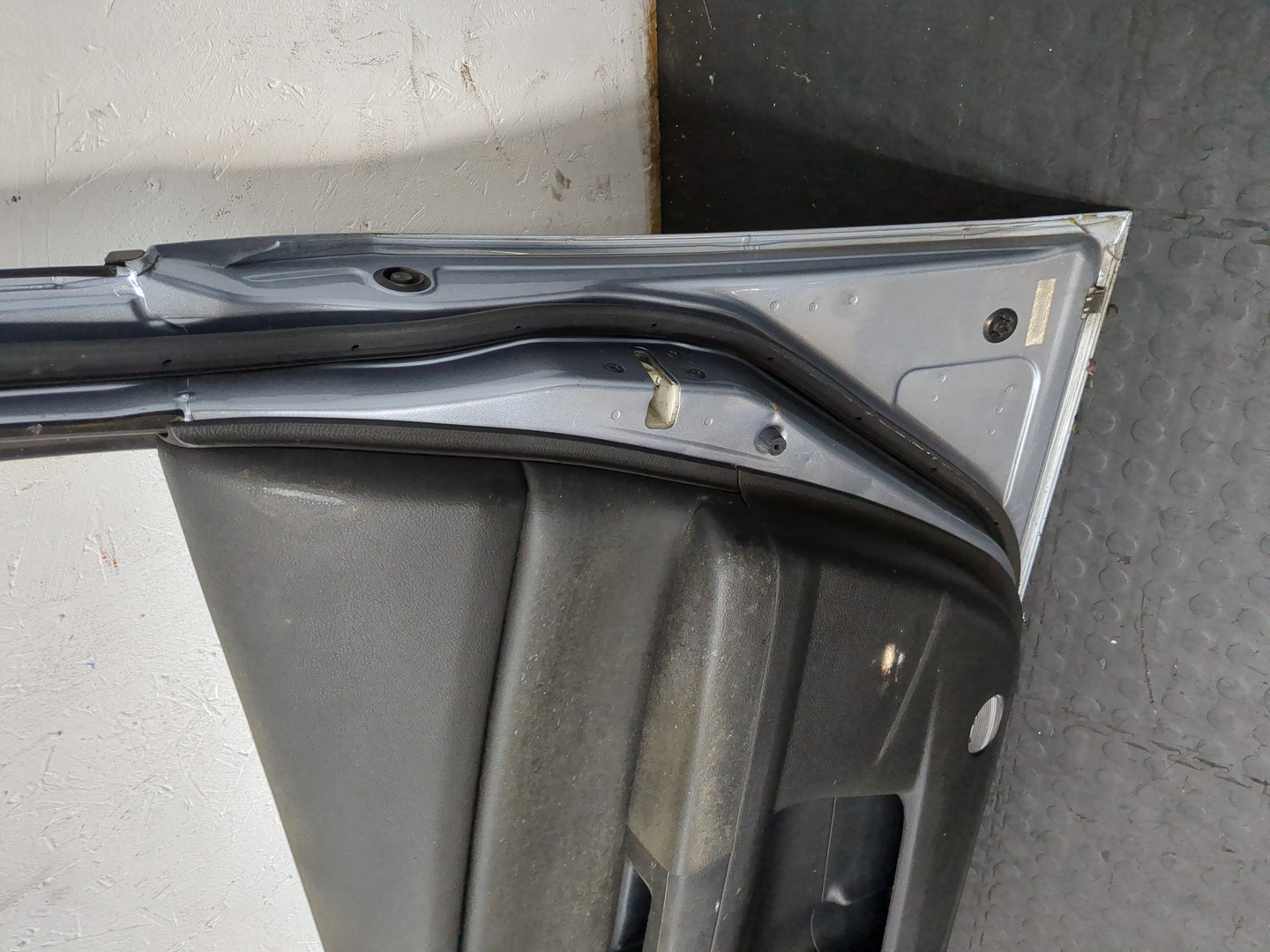 Дверь передняя правая