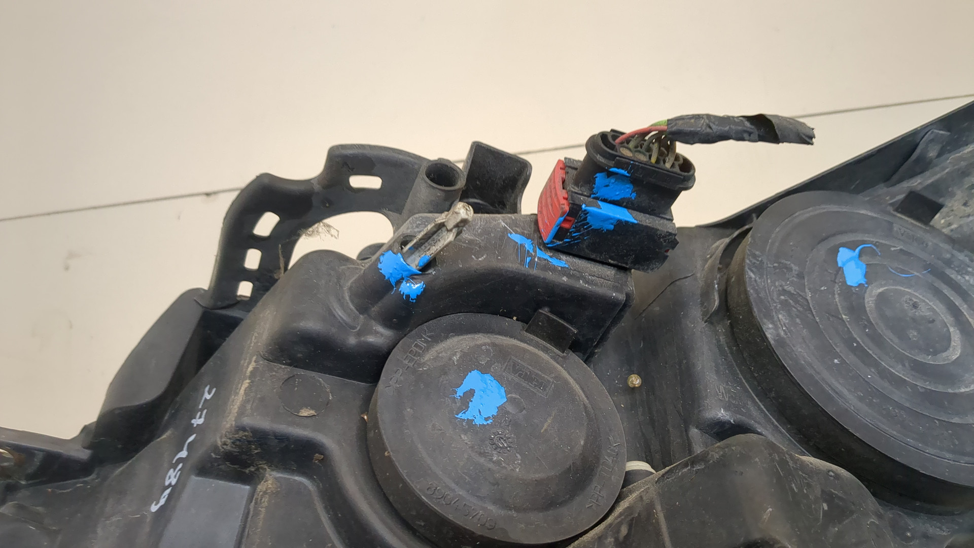 Фара правая