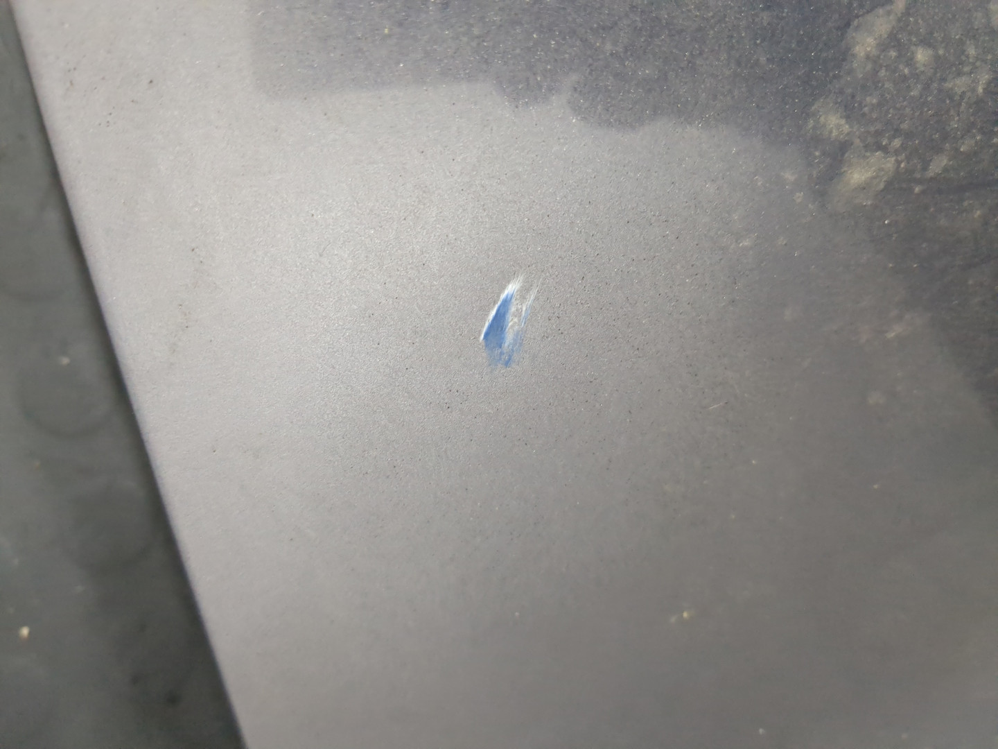 Дверь багажника