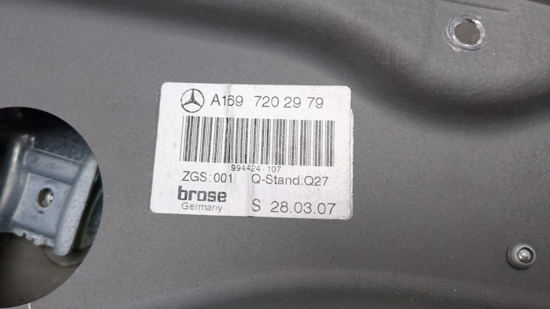 Стеклоподъемник электр. передний левый