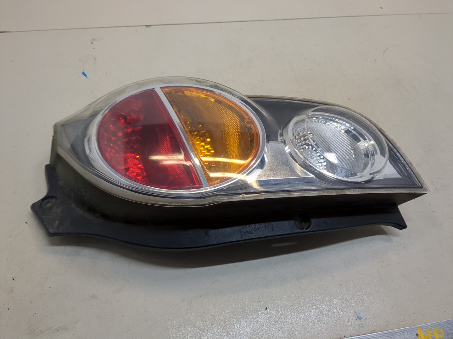 Фонарь задний правый