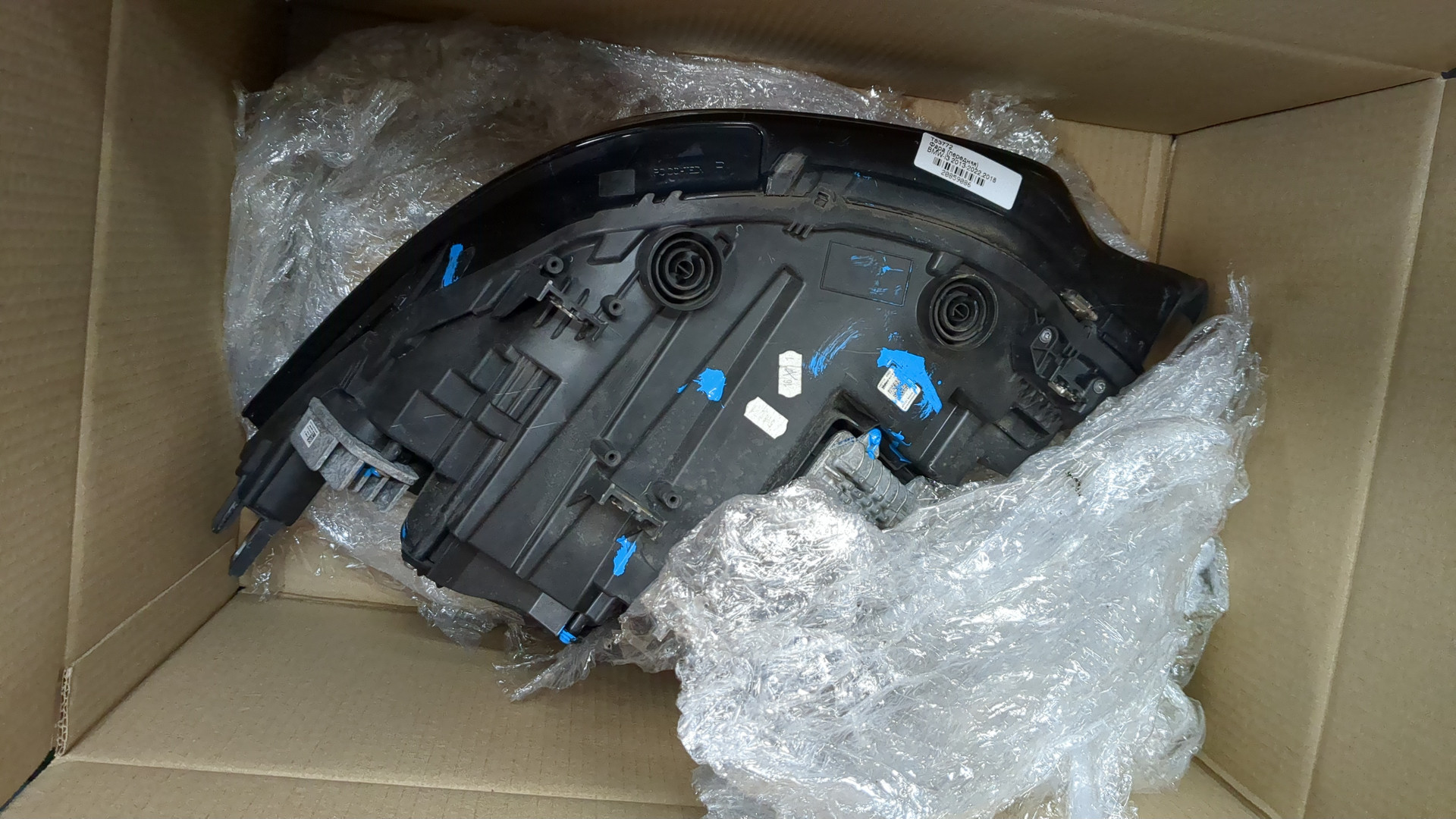 Фара правая