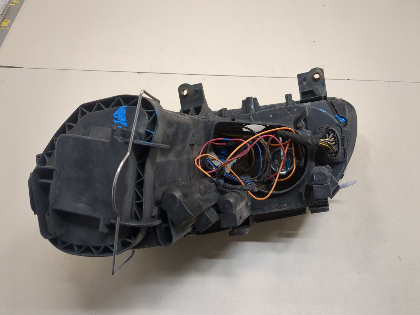 Фара правая