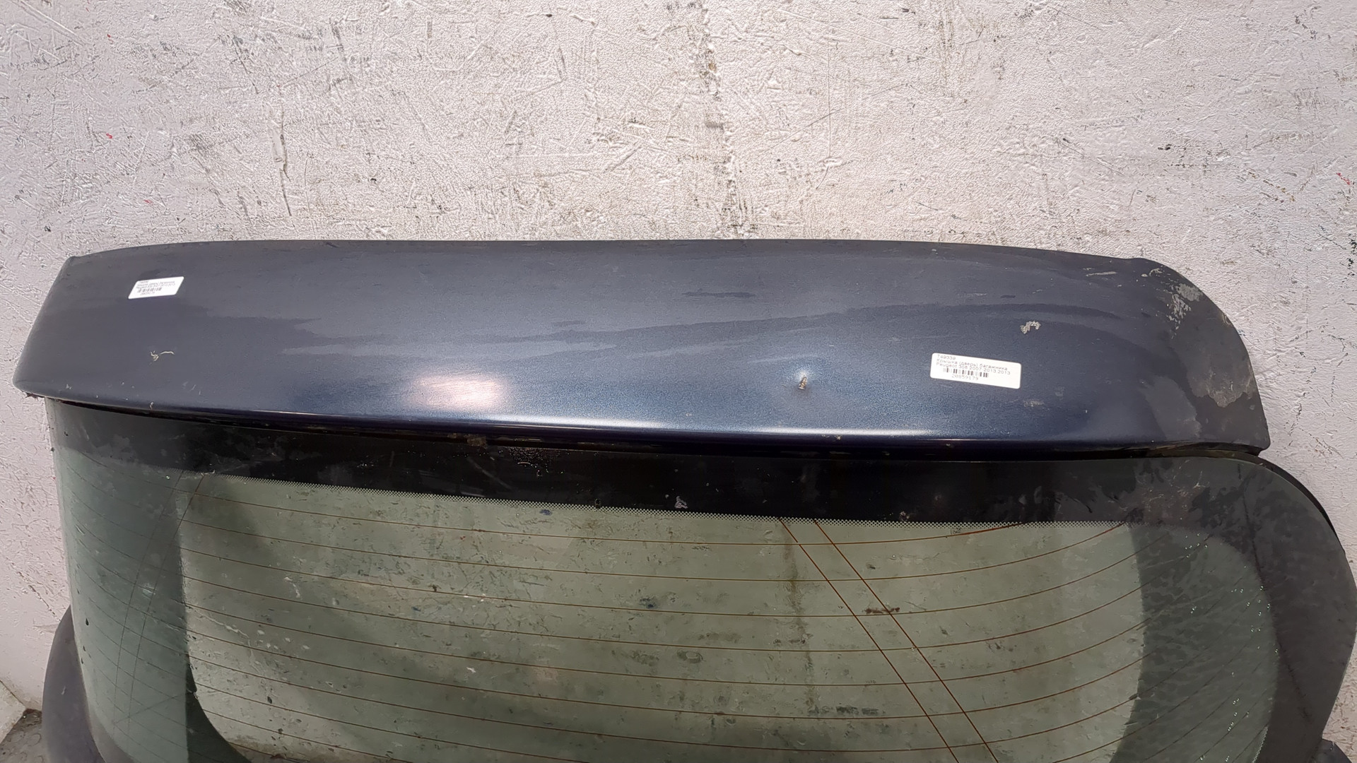 Дверь багажника