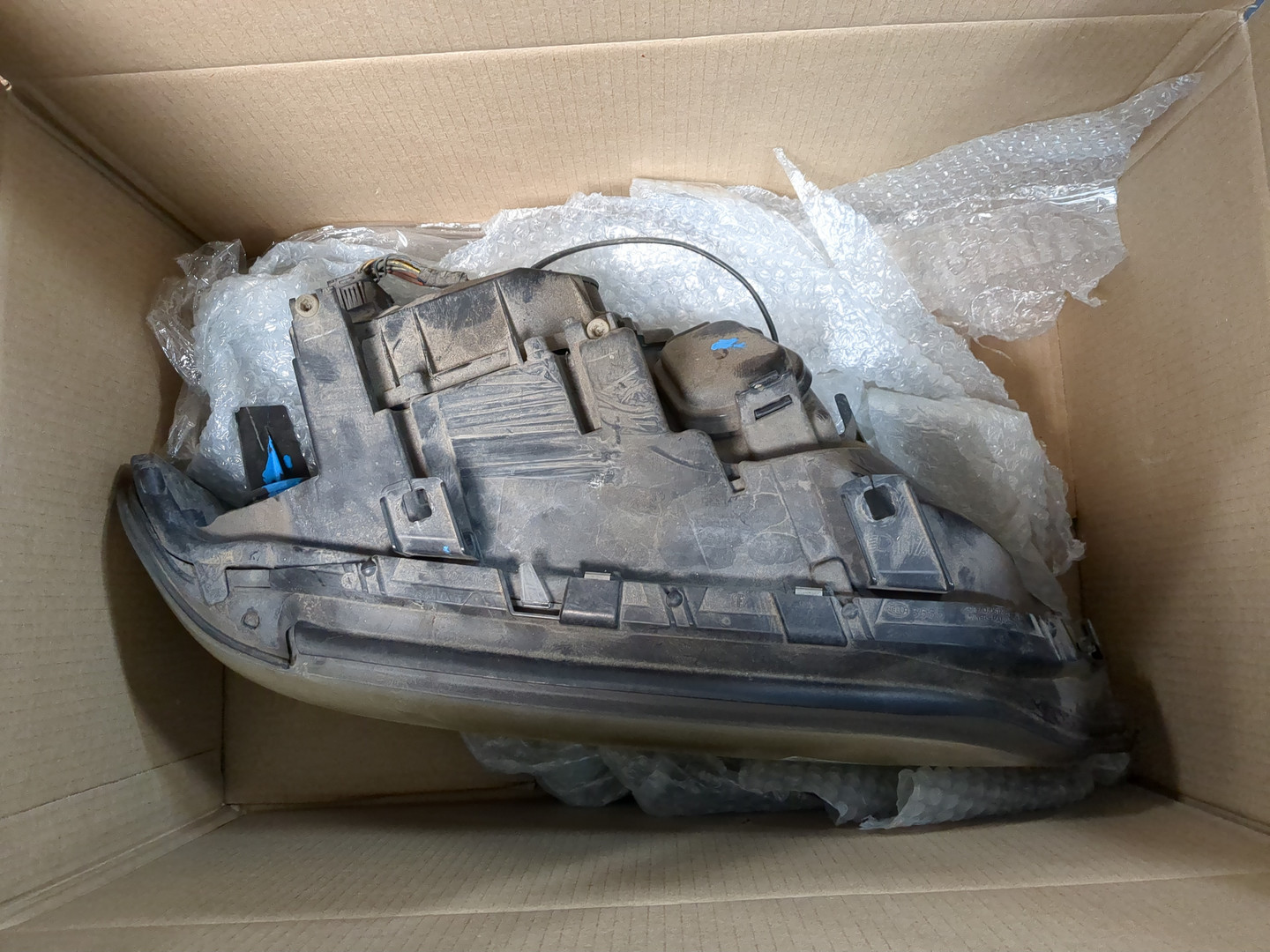 Фара правая