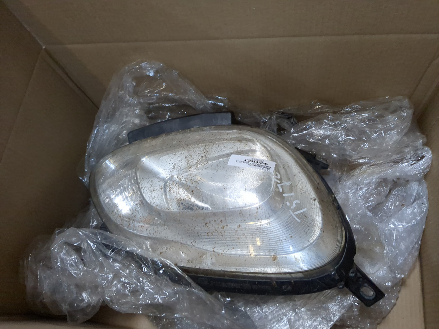 Фара правая